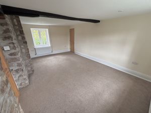 Living room- click for photo gallery
